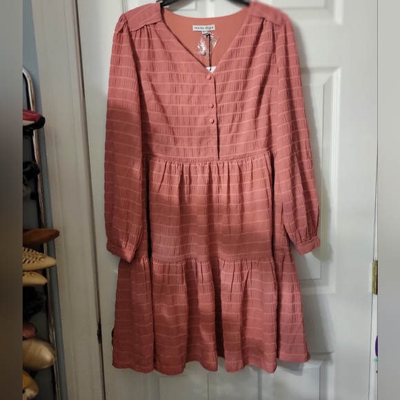 Yakira Bella Dafny dress NWT - Picture 4 of 5